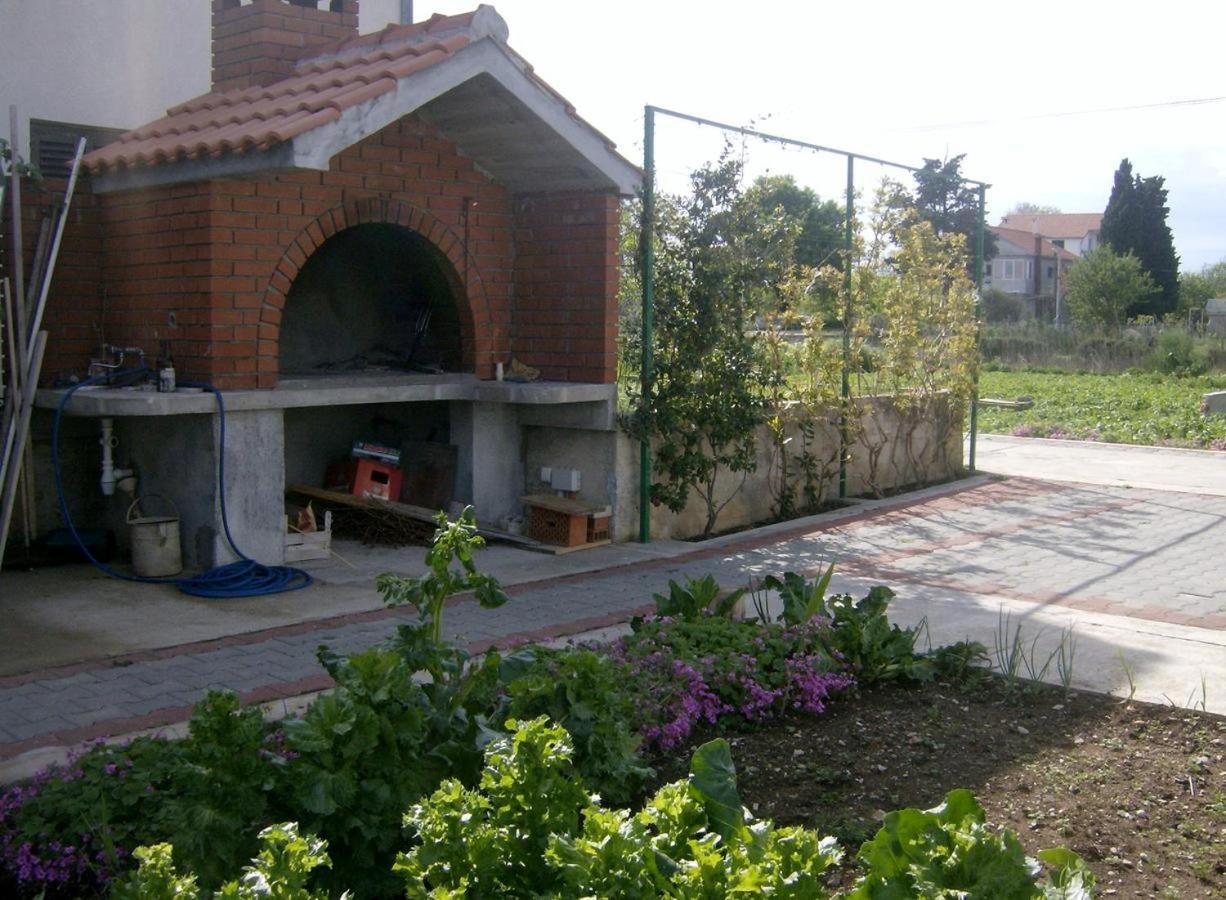 Apartments Tomas Betina  Exterior foto